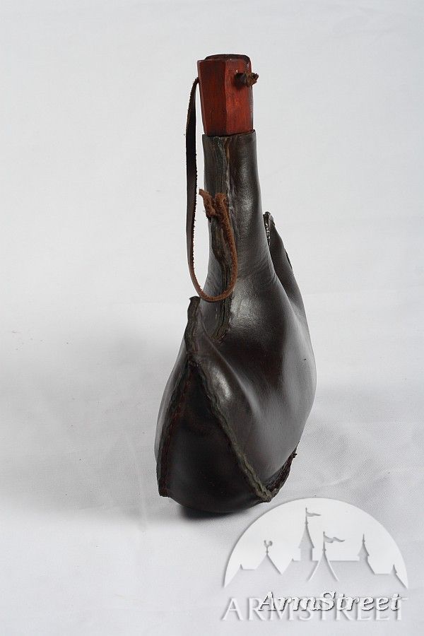 Medieval handmade leather functional mongolian leather flask bottle 